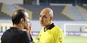 محمد عادل حكما لمباراة الزمالك وبيراميدز في بطولة الدوري