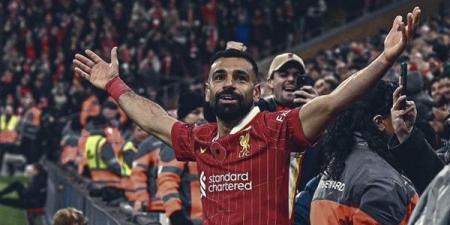 عمرو أديب: محمد صلاح بيتفاوض مع ليفربول وهو حاطط رجل على رجل (فيديو) - أخبار كلمتك