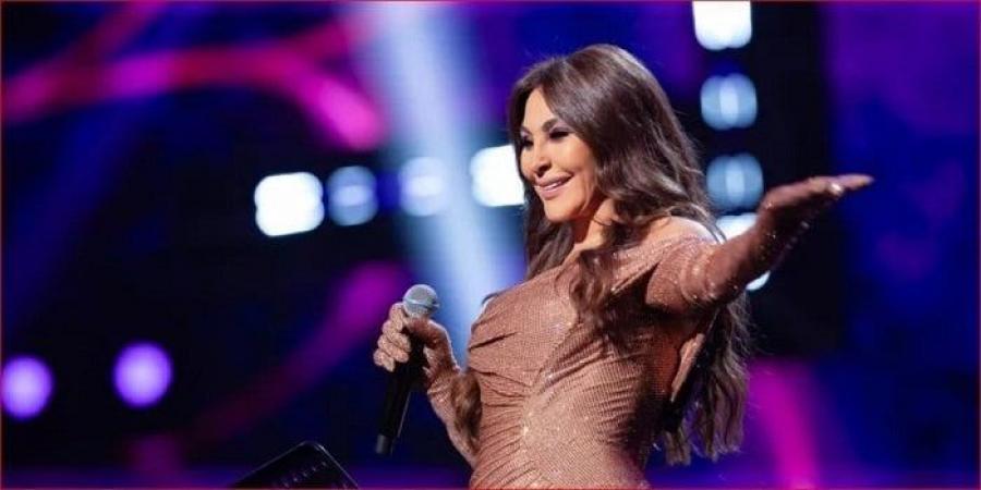 وصول إليسا إلى جدة استعدادا لإحياء حفلها مع رامي صبري (فيديو) - أخبار كلمتك