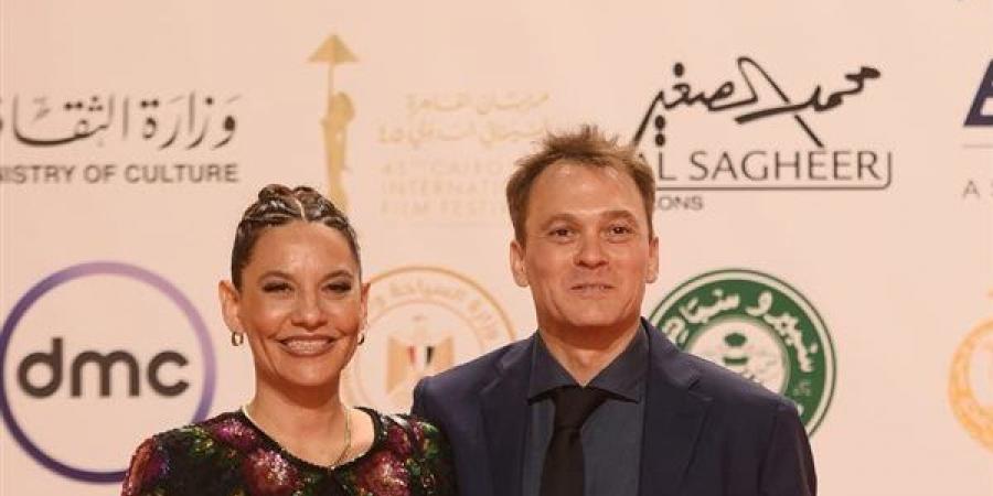 أبطال الفيلم الإيطالي "كلمتكريا" على السجادة الحمراء بمهرجان القاهرة السينمائي (صور) - أخبار كلمتك