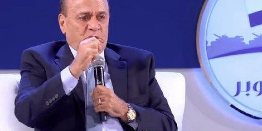 سمير فرج لـ المصريين: «ثقوا في رئيسكم.. وقفوا صفا واحدا لعبور هذه المرحلة الصعبة» - أخبار كلمتك