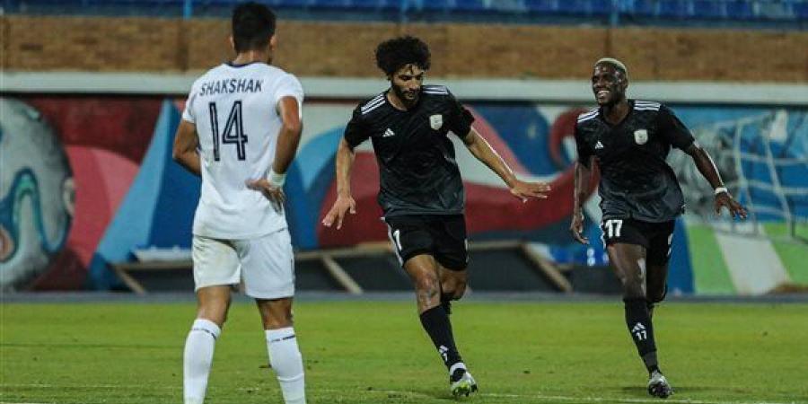 عمرو ناصر يفوز بلقب أفضل لاعب بمباراة فاركو وإنبي بالدوري المصري - أخبار كلمتك