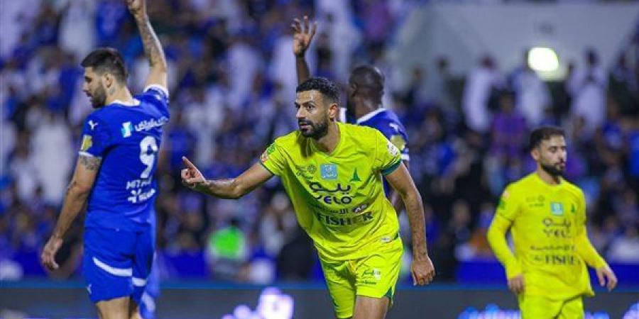 الخليج يقلب الطاولة على الهلال ويفوز 3-2 في الدوري السعودي (صور) - أخبار كلمتك