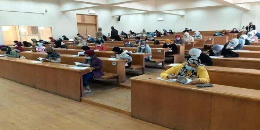 الأعلى للجامعات يحدد موعد انطلاق امتحانات الفصل الدراسي الأول 2025 - أخبار كلمتك