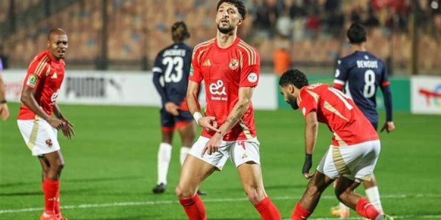 الأهلي يتقدم على شباب بلوزداد 3-1 بعد مرور 65 دقيقة (صور) - أخبار كلمتك