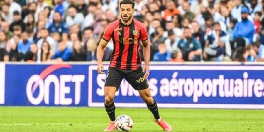 محمد عبد المنعم على مقاعد بدلاء نيس أمام استاد ريمس في الدوري الفرنسي - أخبار كلمتك