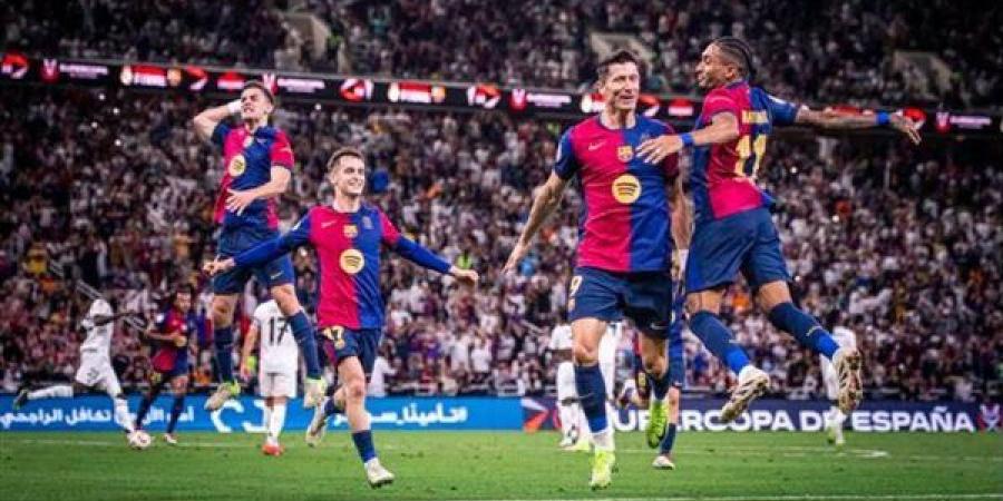 موعد مباراة برشلونة وريال بيتيس في كأس ملك إسبانيا والقناة الناقلة - أخبار كلمتك